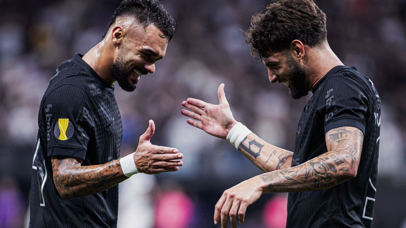 Ramón defende 'testes' no Corinthians e faz alerta sobre Libertadores: 'O mais importante começa agora'