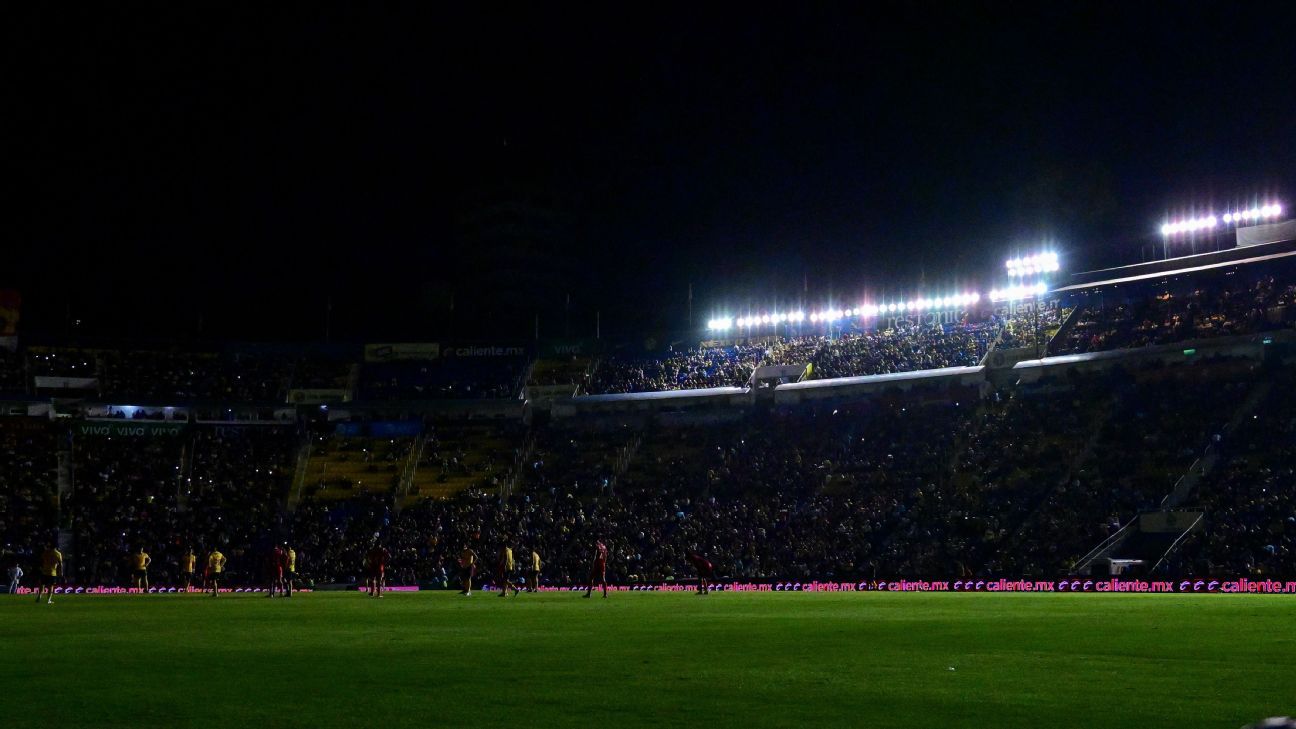 Apagón en el Estadio Ciudad de los Deportes afectó el América vs Necaxa