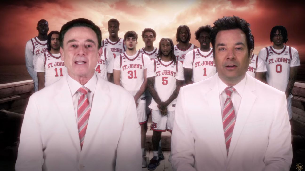 St. John's, Pitino sing sea shanty with Jimmy Fallon on 'The Tonight Show'