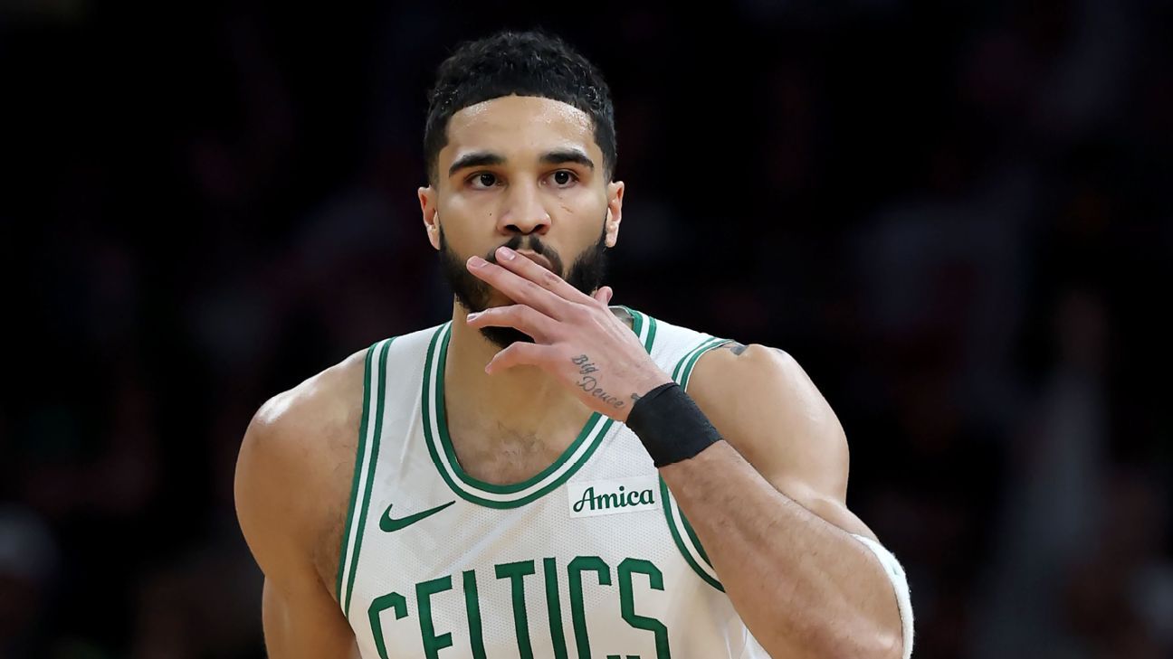 Tatum dá show, ofusca bom jogo de Doncic, e Celtics vencem os Lakers em Boston