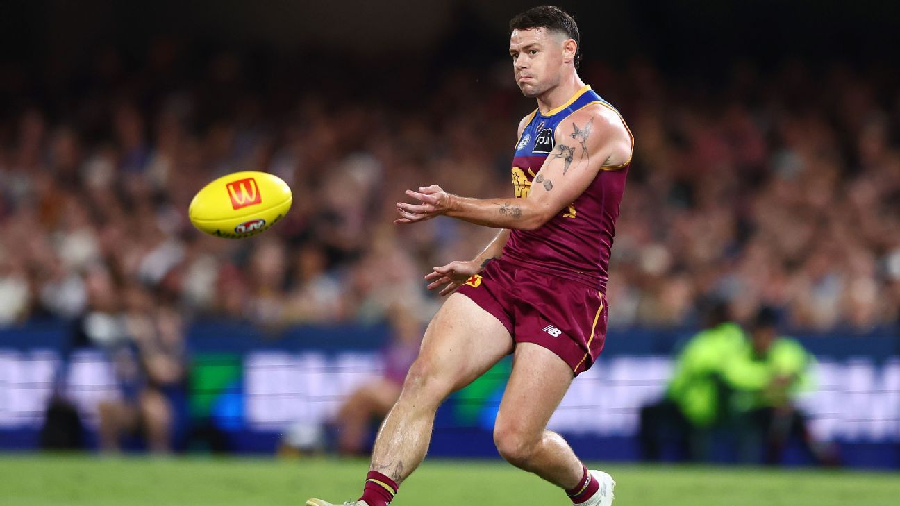 Online abuse of players at 'horrific' low: Neale