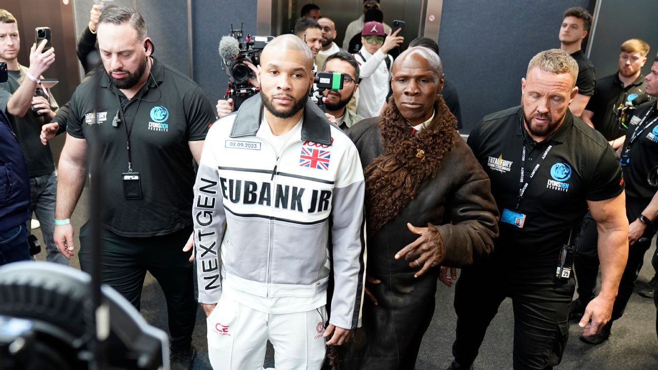 Chris Eubank Jr. y su padre