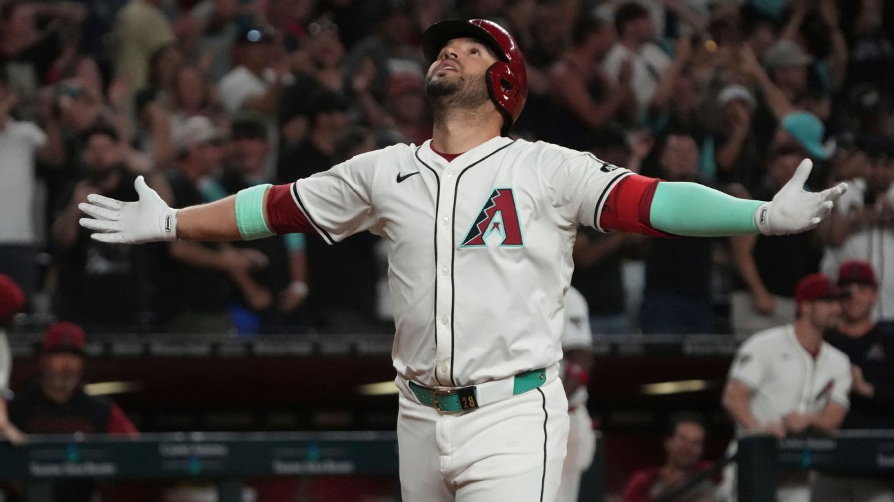 Which MLB players have hit the most home runs in a game?