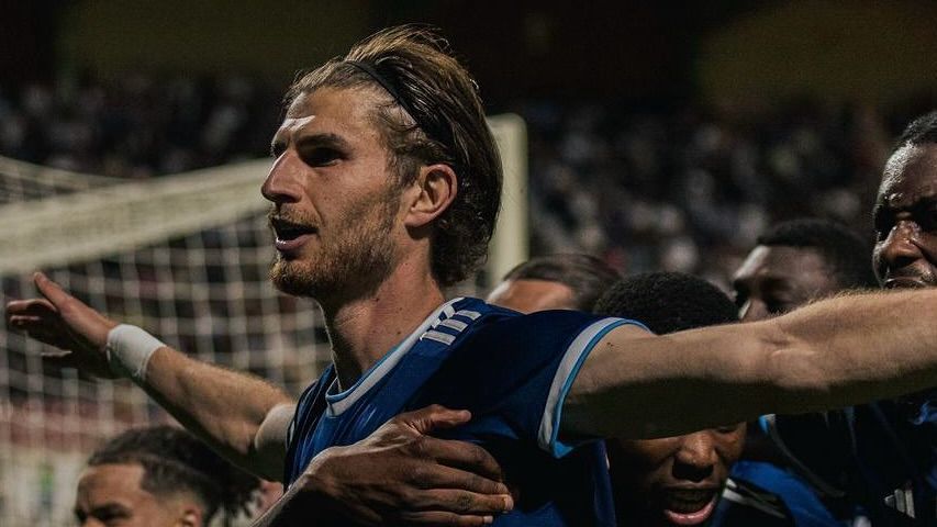 Paris FC, clube que tem Raí como investidor, volta para a elite francesa após quase 50 anos