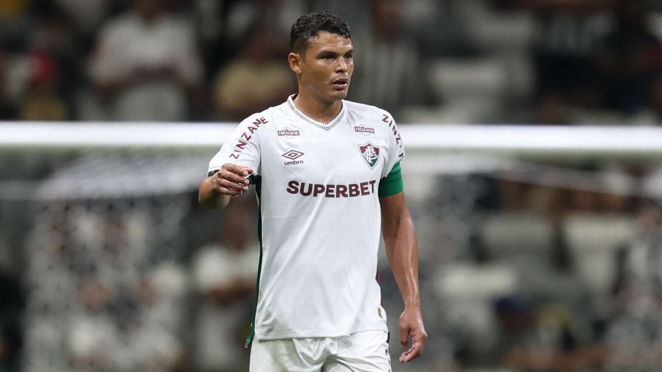 Thiago Silva critica Fluminense após derrota no fim para o Atlético: 'Nunca vi time que quer ser campeão levar tanto gol'