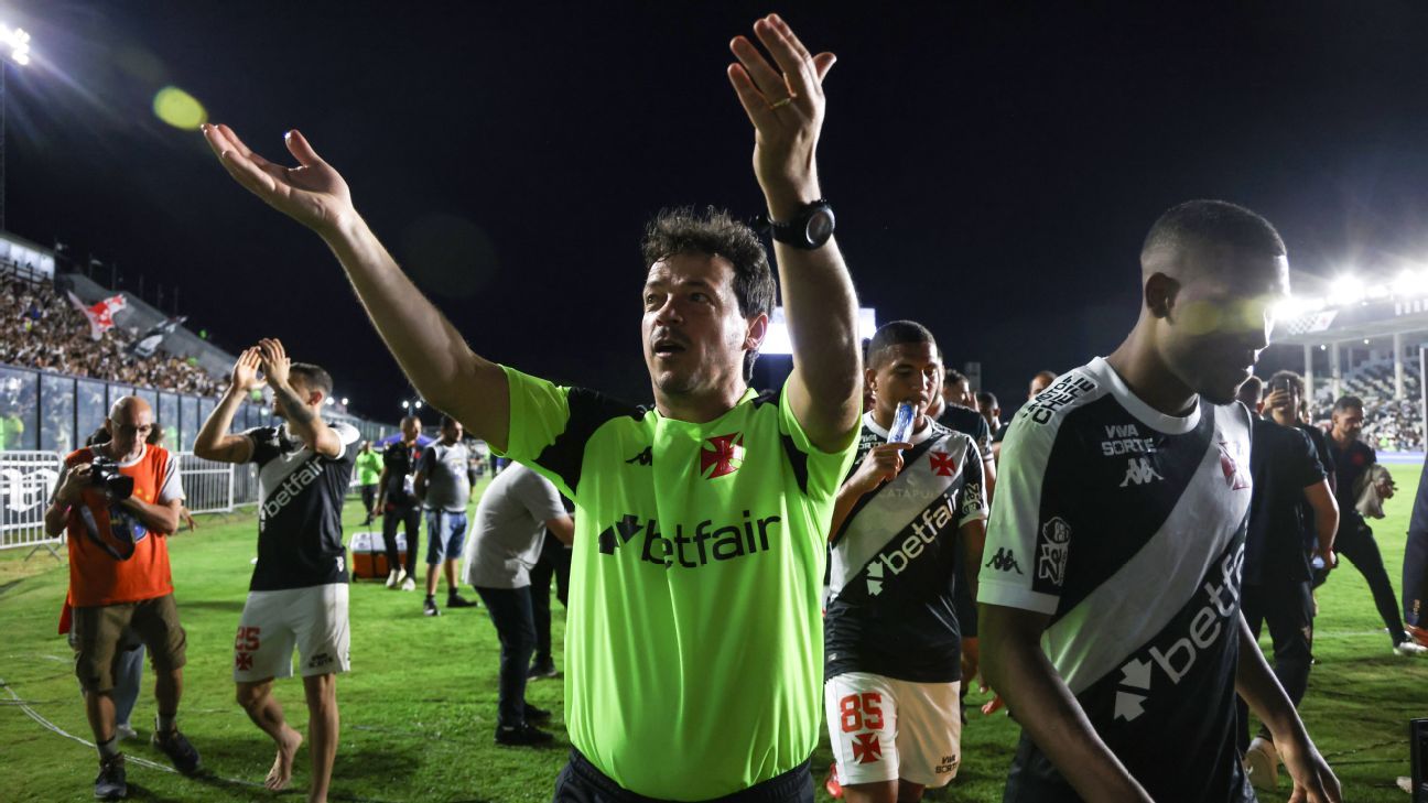 Diniz prevê 'São Januário pequeno' para torcida e ironiza saidinha: 'Vai contando'