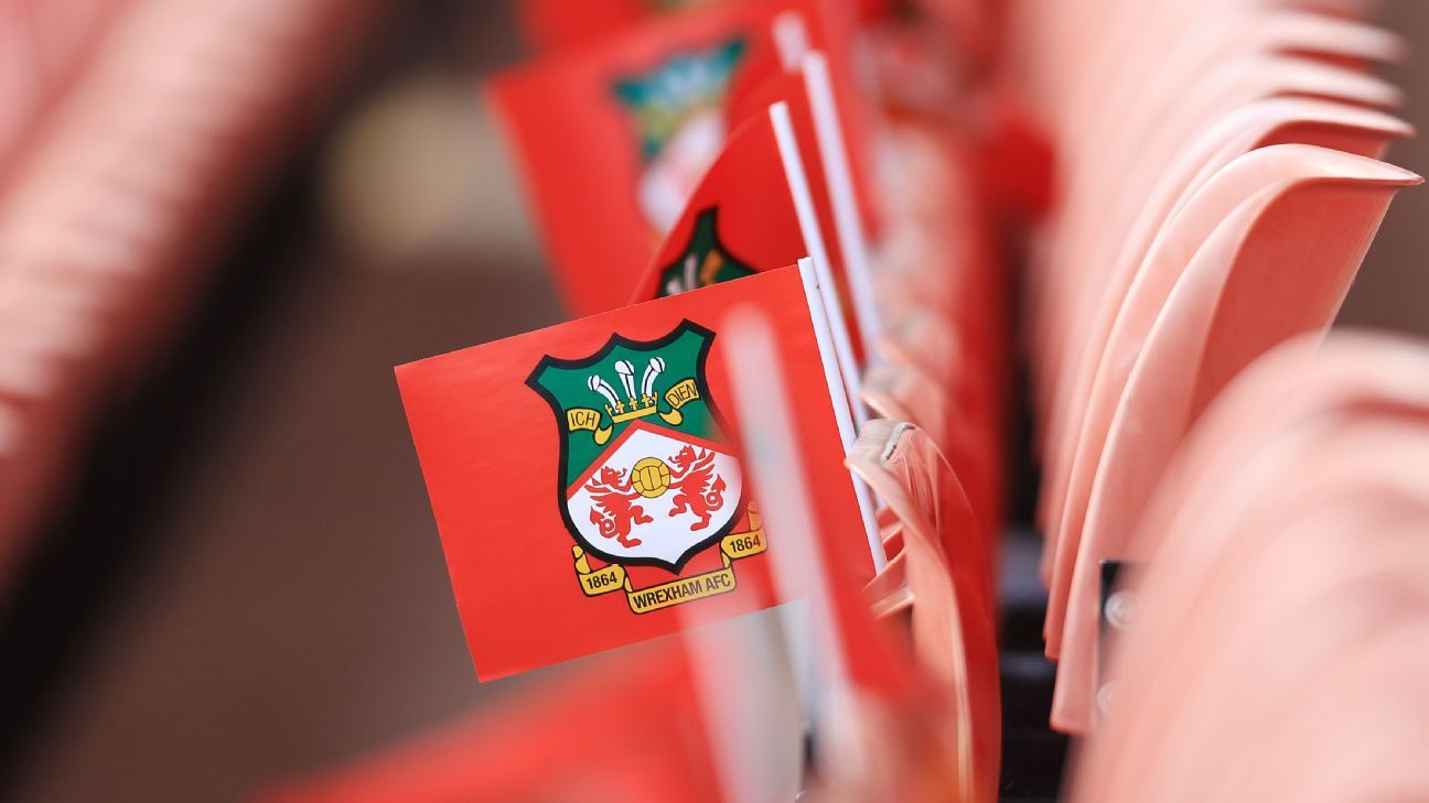 Wrexham Women coach resigns after four seasons