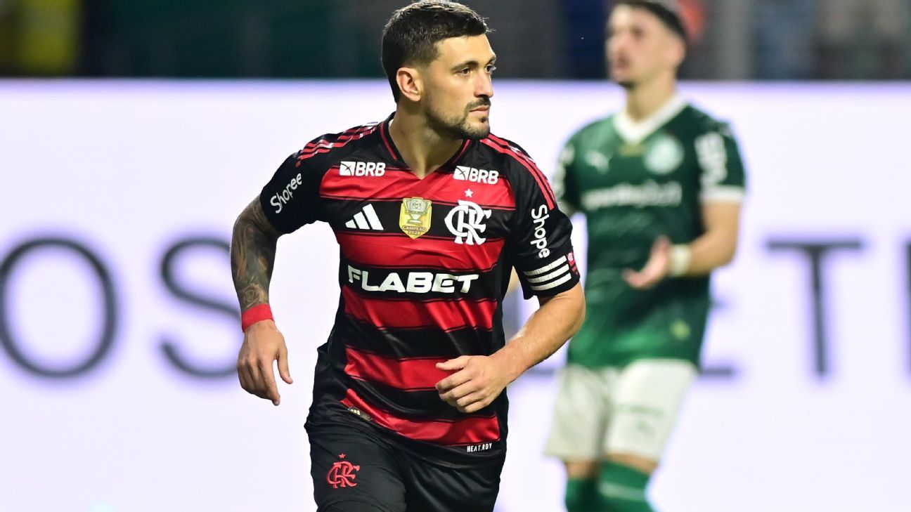 FIM DE JOGO! Palmeiras oscila, joga mal e perde em casa para o Flamengo