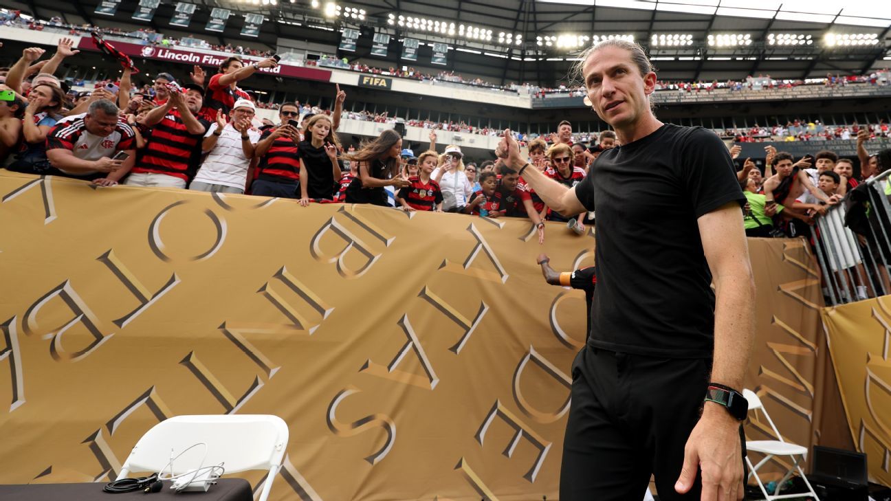 Filipe Luís: Destaque no Flamengo e Rumo a Ser Técnico na Europa