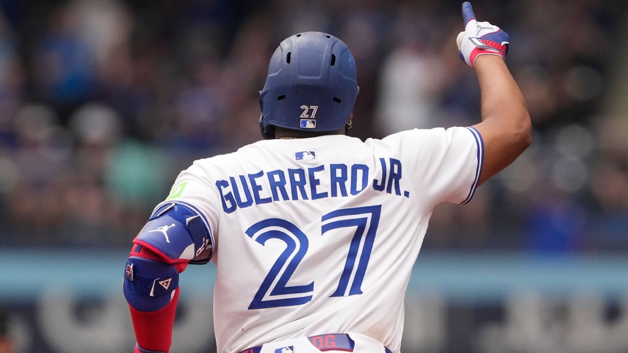 Guerrero takes lead at 1B in AL All-Star voting