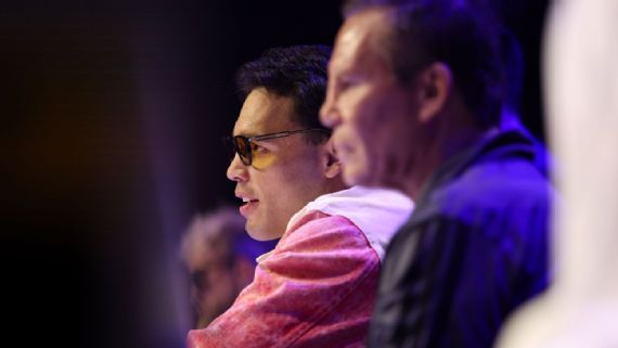 Julio Cesar Chavez Jr. and Sr. at press conference