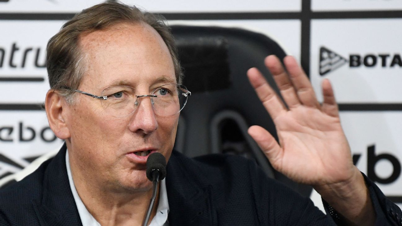 Alvo do Botafogo prioriza Europa e espera outras ofertas antes de decidir futuro
