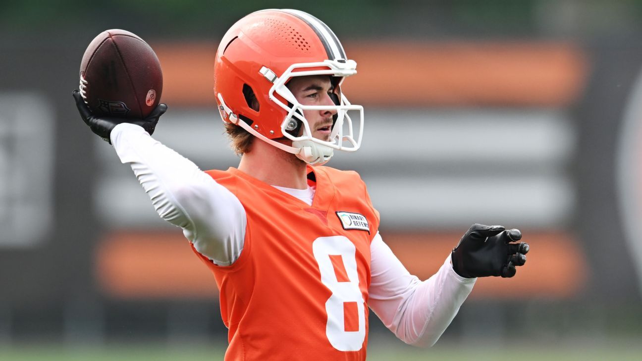 NFL Rookies Pickett, Thornton Gain First-Team Reps Across Multiple Camps