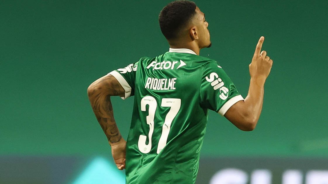 Abel escalou quatro times de base no Palmeiras desde sua chegada.
