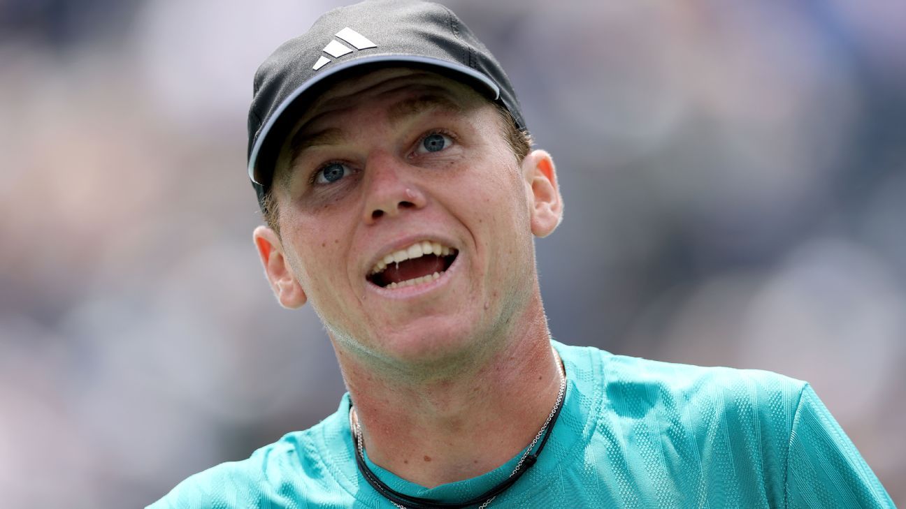 Michelsen upsets Musetti, moves on in Toronto