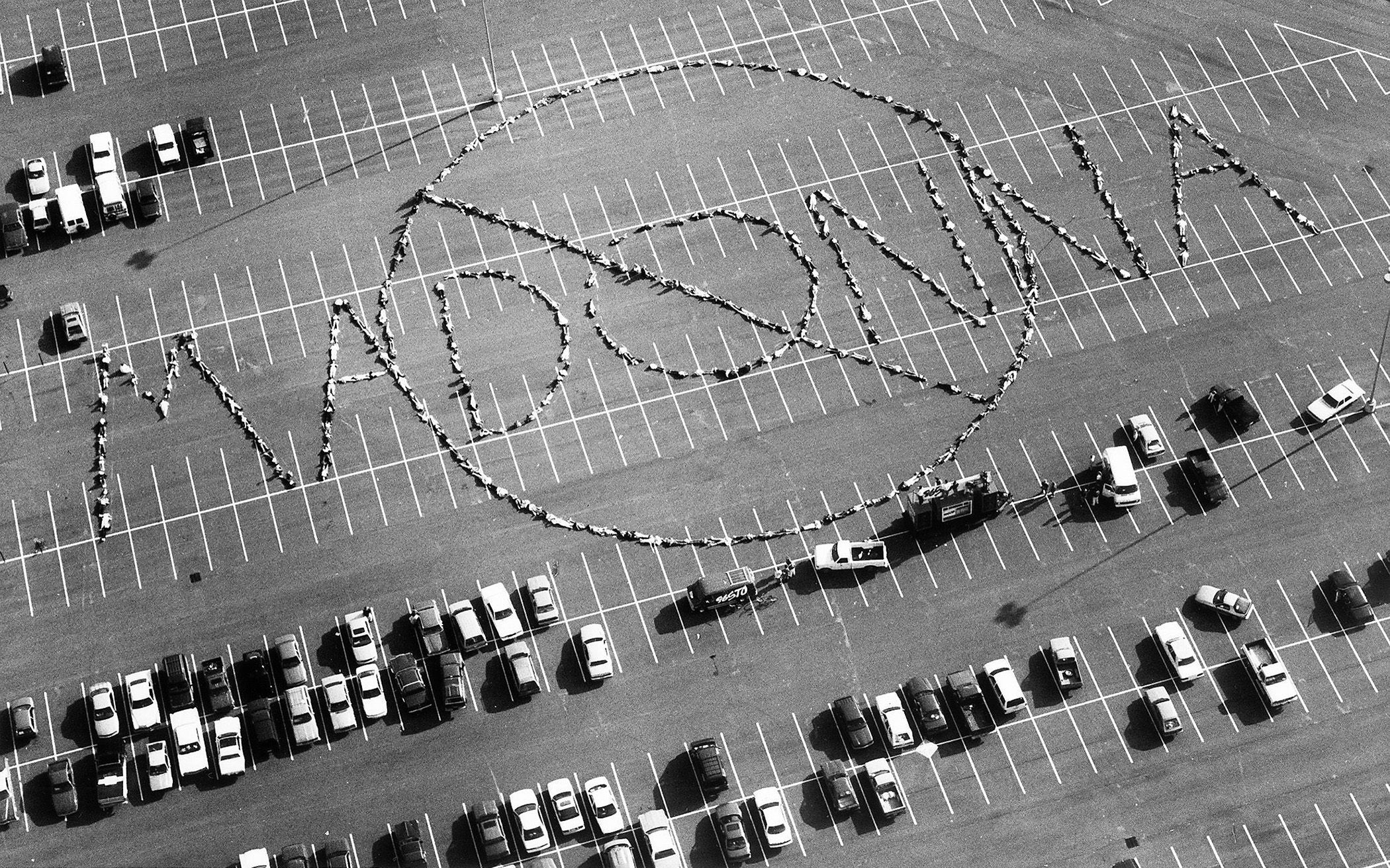 Manifestación contra Madonna en Evansville