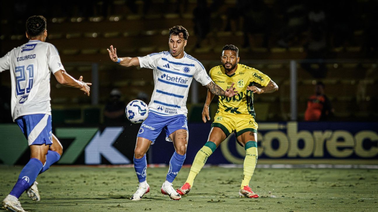 brasileirão: tropeço de rival agita tabela e o mengão fica de olho