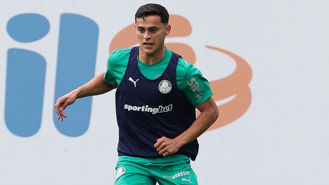 Sosa desfalca Palmeiras em estreia na Libertadores: previsão de retorno à equipe.