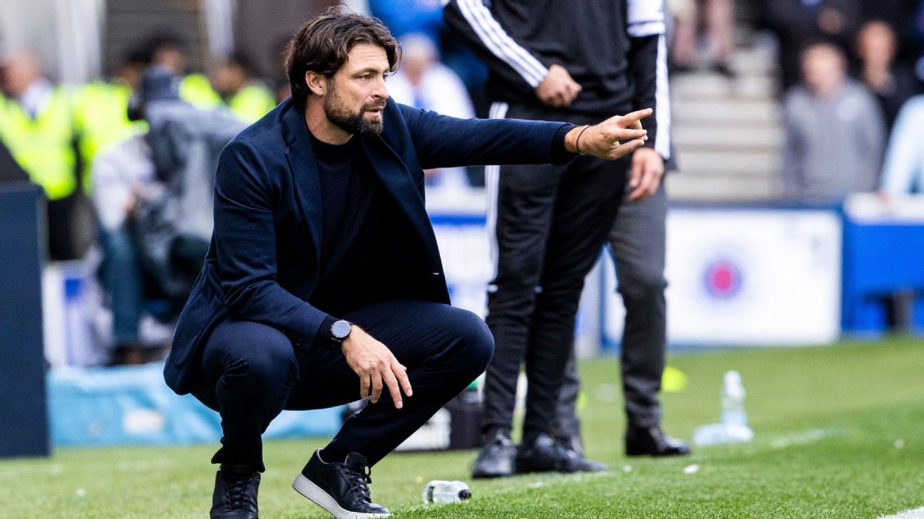 Rangers chief backs Martin after disaster start
