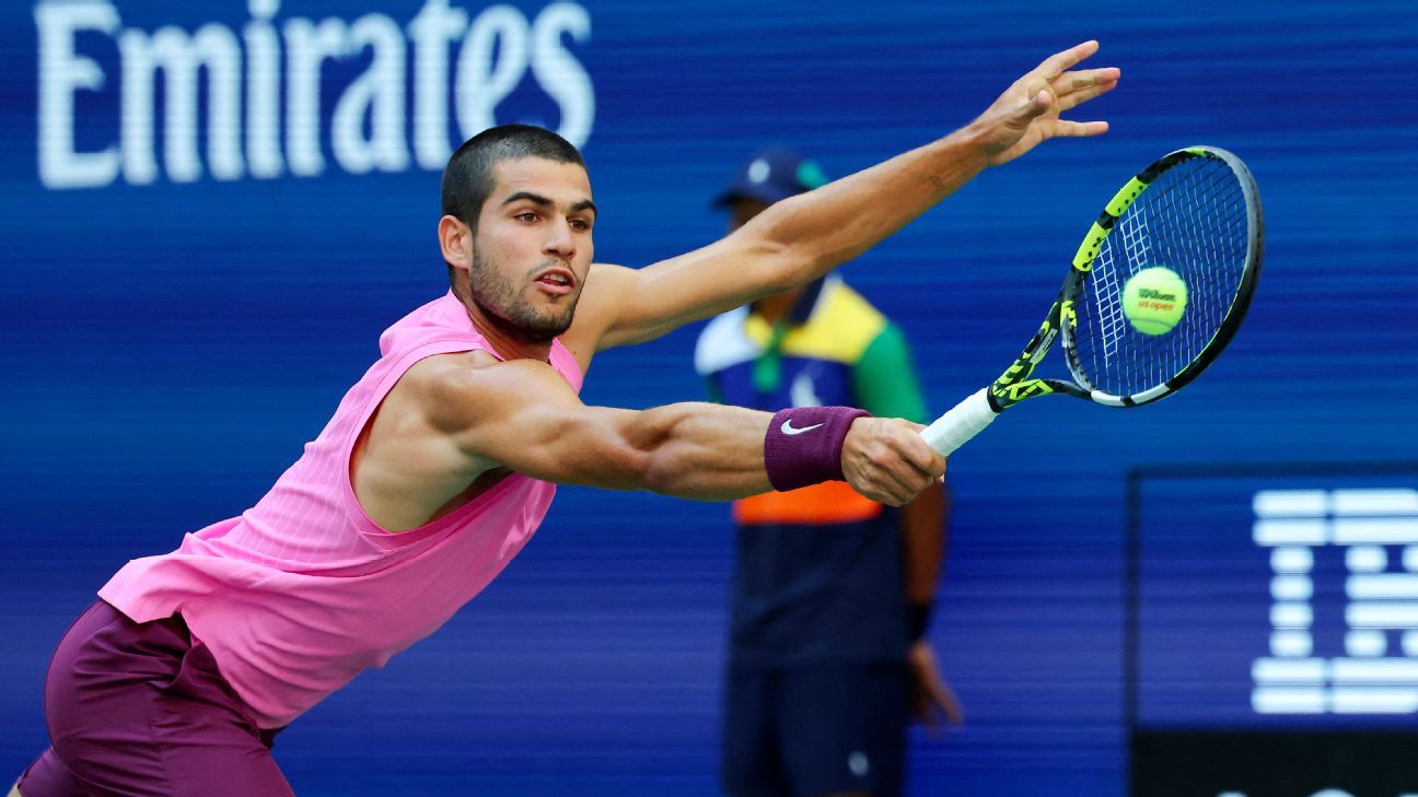 Alcaraz es el primer hombre en llegar a la final del US Open sin perder un set desde Roger Federer hace 10 años.