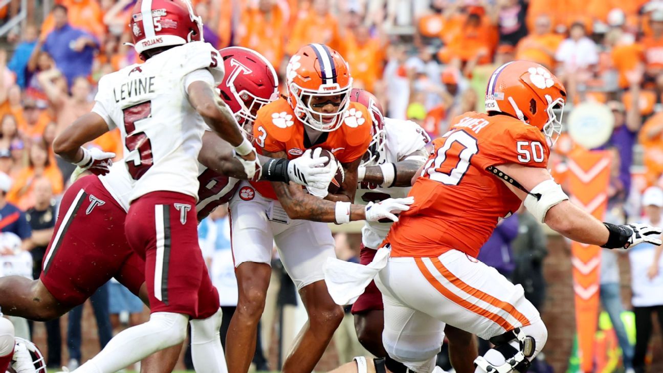 Clemson Wide Receiver Smith Granted Injunction to Play in 2026 Season
