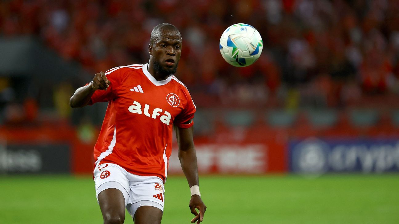 Mercado Bola: Enner Valencia Deixa o Internacional e Agita o Cenário Nacional