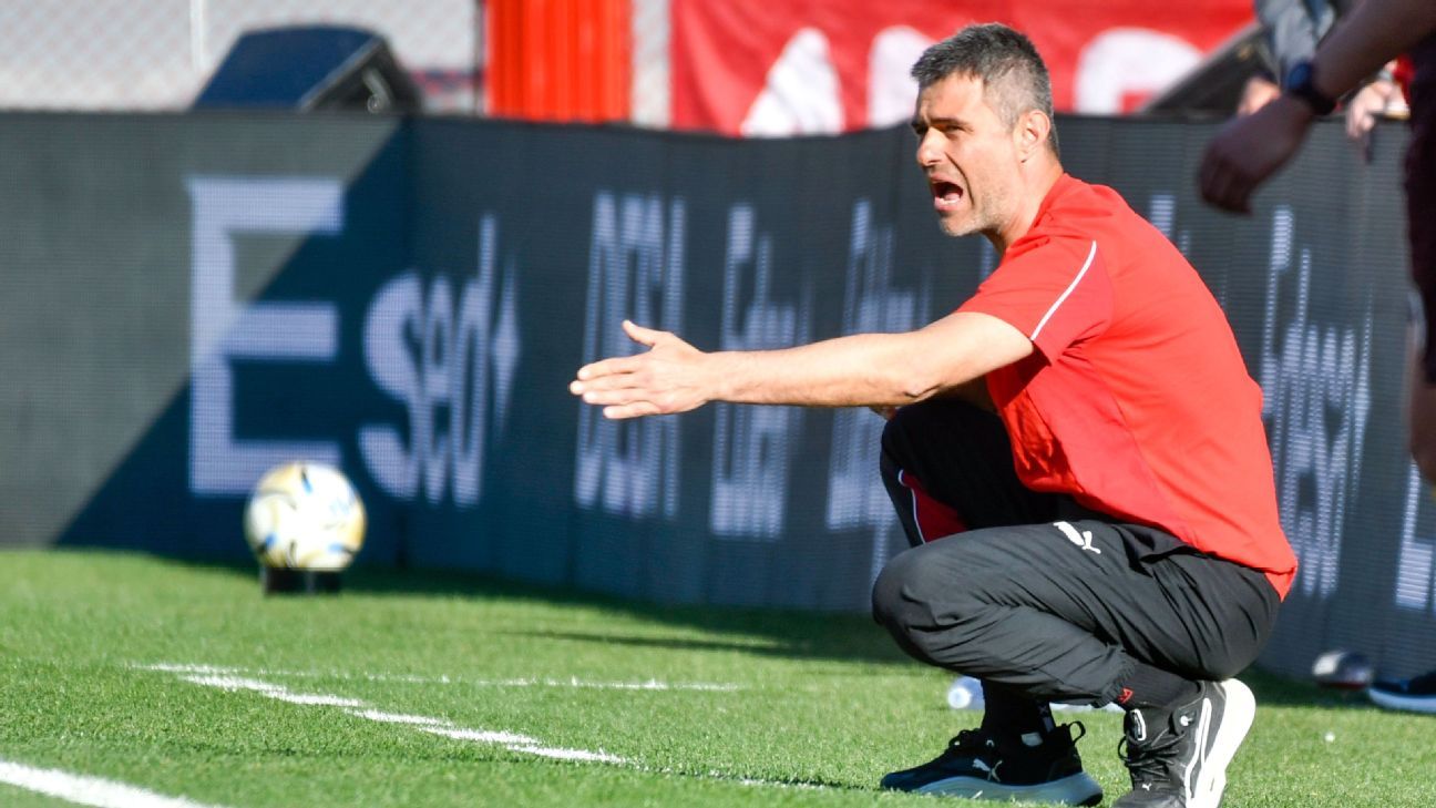 Julio Vaccari renunció y dejó de ser el DT de Independiente - ESPN