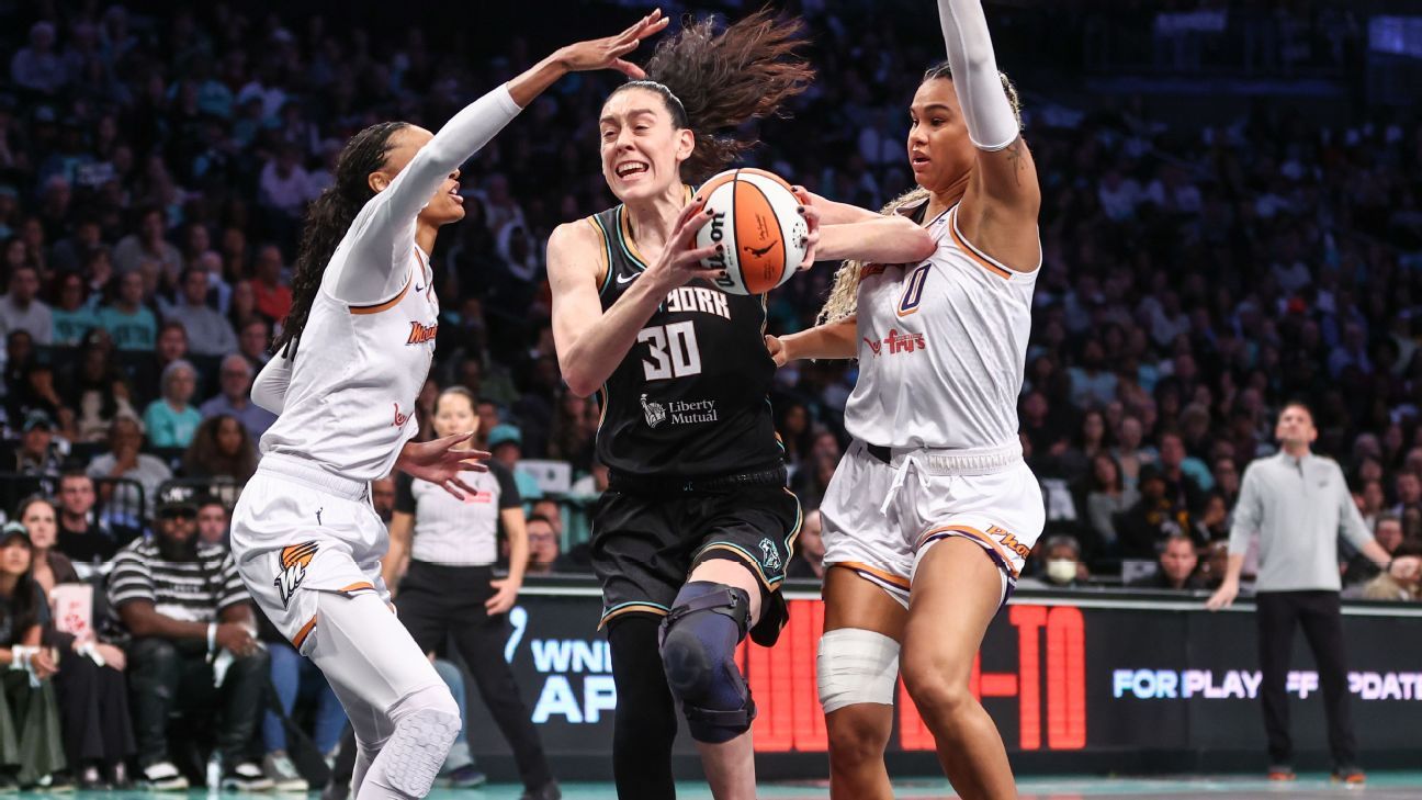 Liberty's Stewart starts Game 2 despite MCL sprain