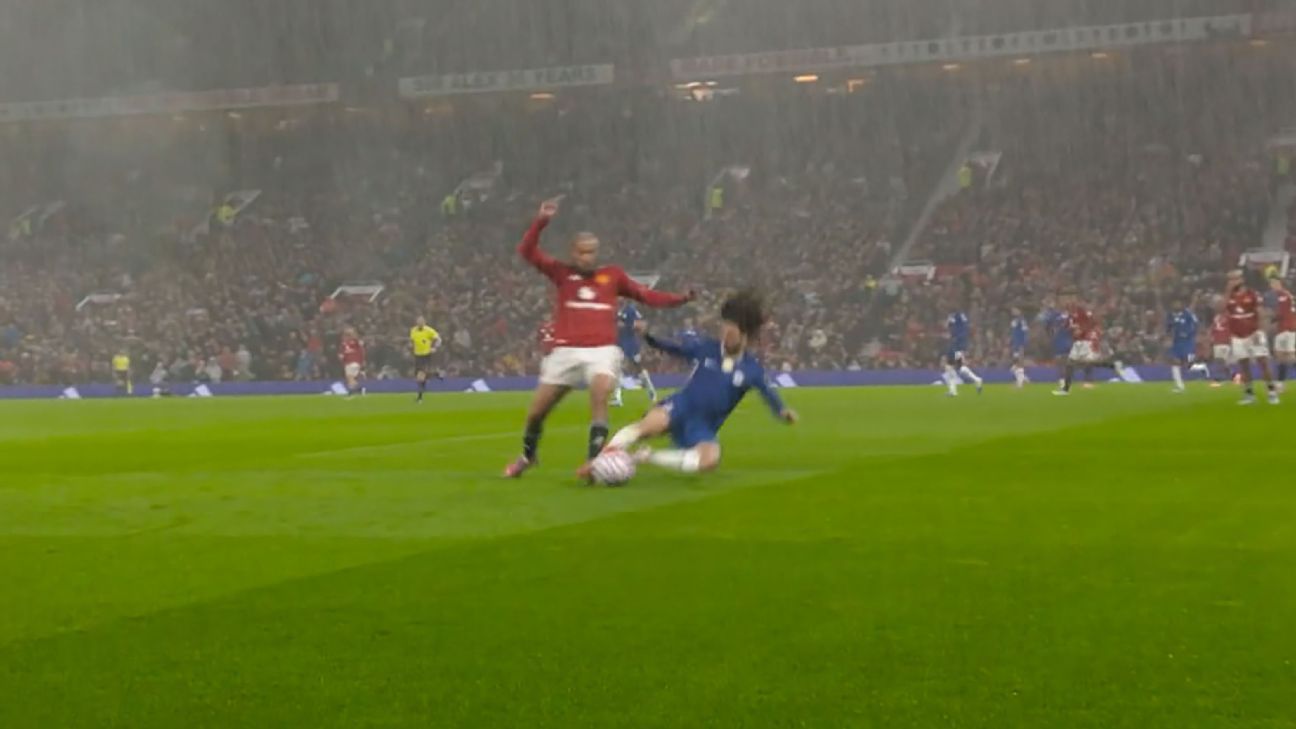 VAR en la Premier: Offside de Bruno, Rojas a Sánchez y Penales Clave