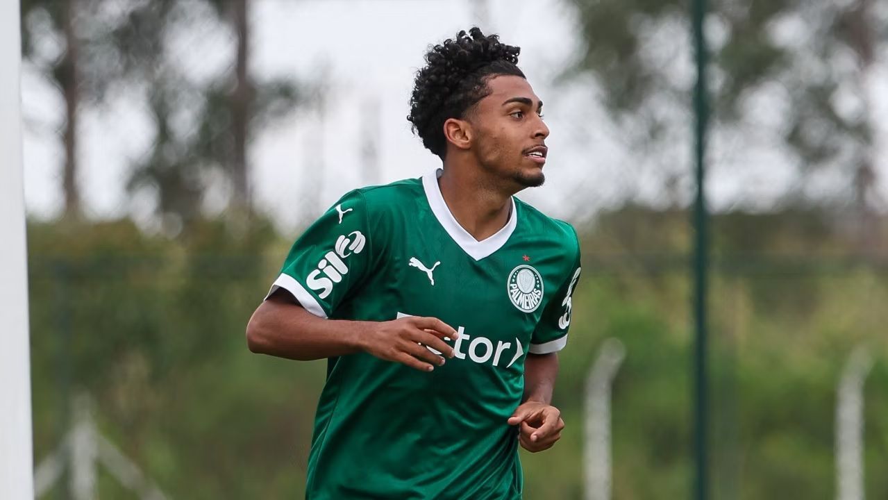 Mercado Aquecido: Palmeiras Segura Atacante, Mas o Assédio Europeu não Para!