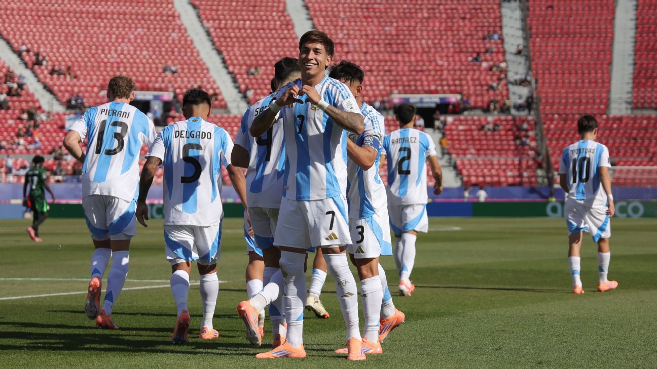 Argentina Dominates Nigeria 4-0 in U20 World Cup Knockout Stage Showdown