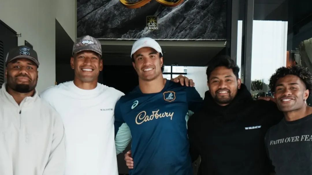 Folau makes surprising Wallabies training return