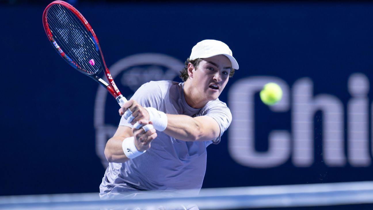 Adversário dá WO, e João Fonseca avança às quartas do ATP 500 da Basileia sem entrar em quadra