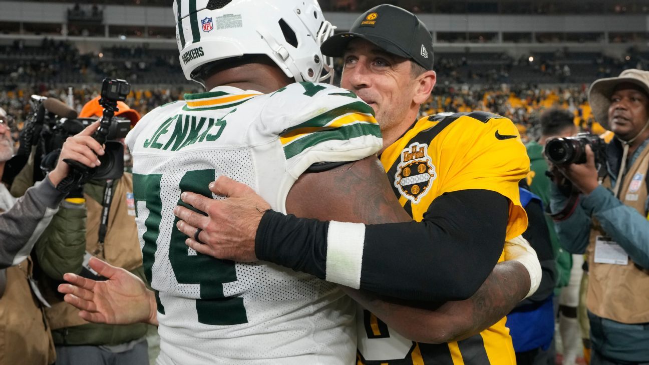 Aaron Rodgers, Steelers fall short in QB’s reunion with Packers Aaron Rodgers, Steelers fall short in QB’s reunion with Packers