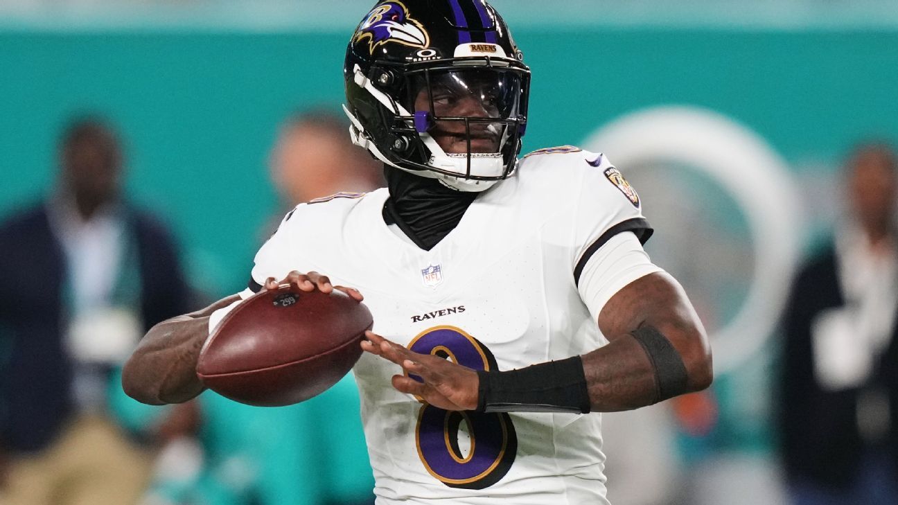 Follow live: Lamar Jackson finds Mark Andrews for TD after Dolphins fumble