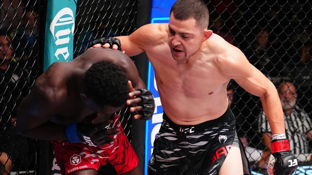 Garcia Demuestra Poderío: TKO en el Primer Round Sobre Onama en UFC 2 Garcia Demuestra Poderío: TKO en el Primer Round Sobre Onama en UFC