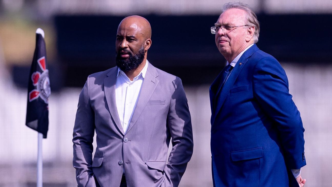 Stabile 'tranca' o CT e blinda Fabinho no Corinthians, mas não descarta diretor de futebol em 2026