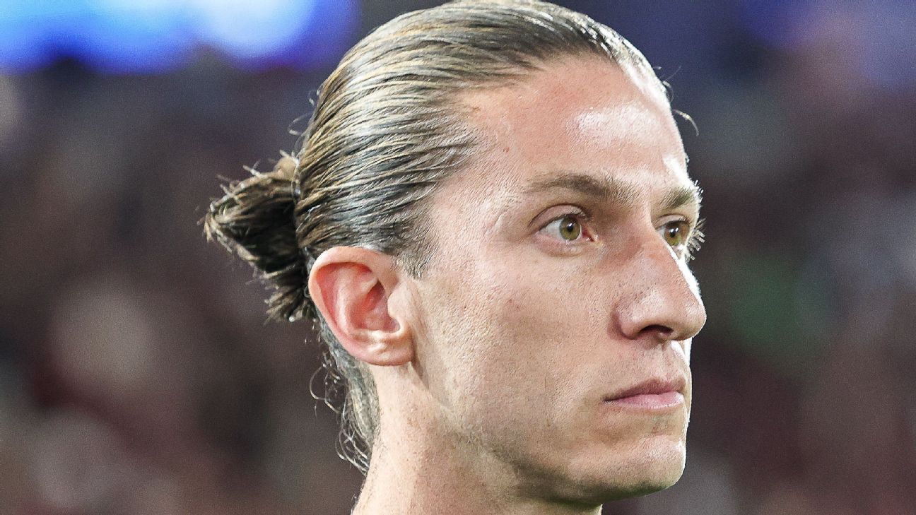 Filipe Luís destaca força mental do Flamengo em meio à crise global e pede equilíbrio à equipe