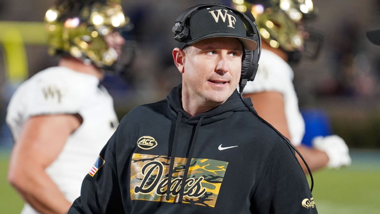 Wake Forest extends Dickert after 8-4 first season