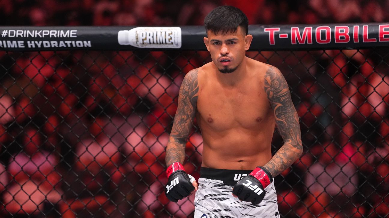 Expert picks, best bets: Royval's path to victory at UFC Fight Night