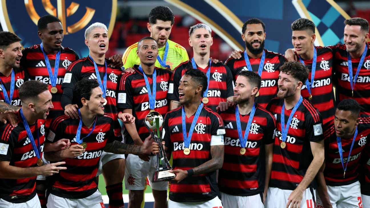 Felipe Melo dispara: Flamengo é muito maior que o PSG em história e camisa