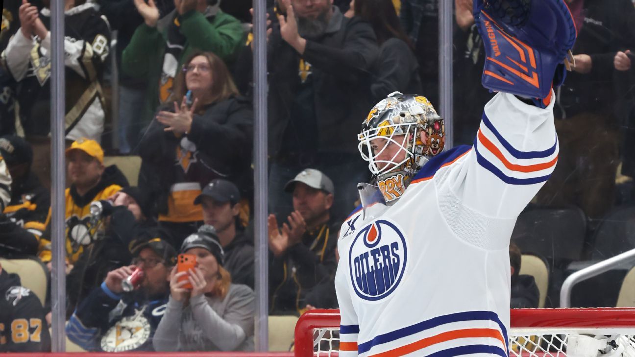 Five days after goalie swap, Jarry bests Skinner