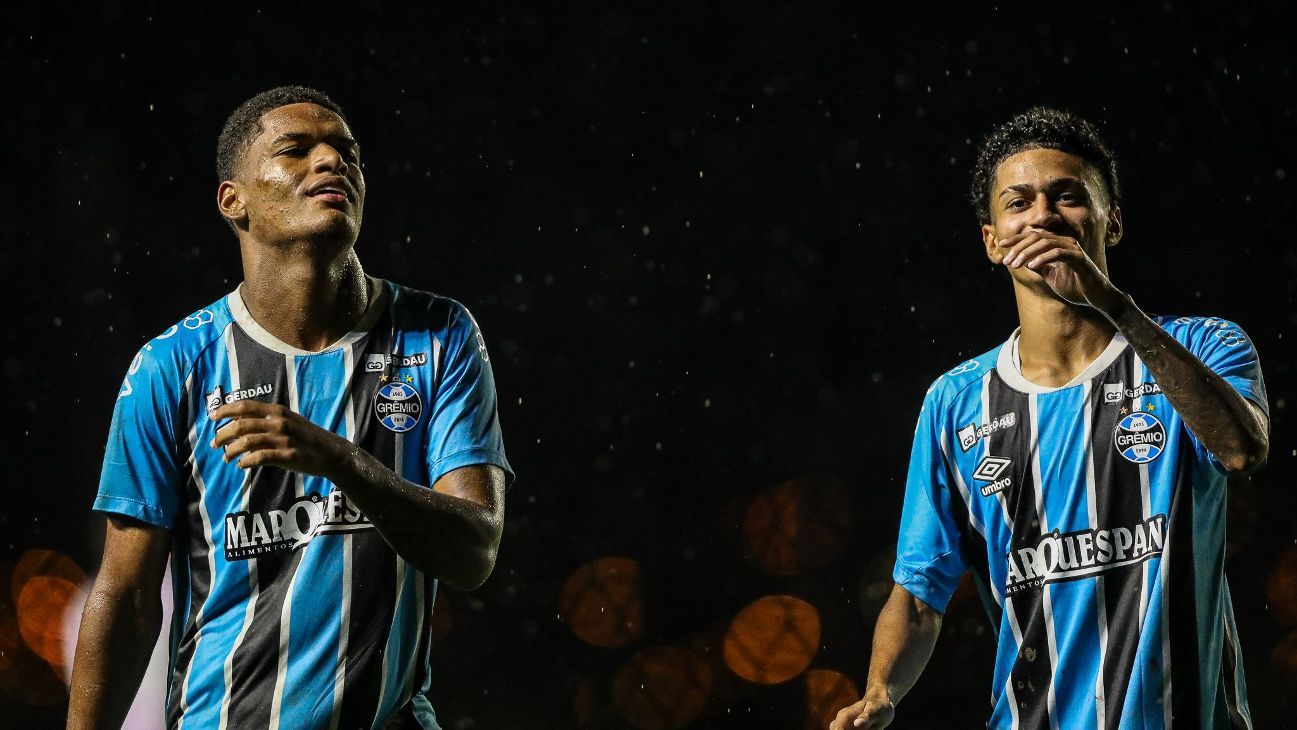 Expulsão de Camisa 9 e Gol Garantem Vitória do Grêmio na Copinha.