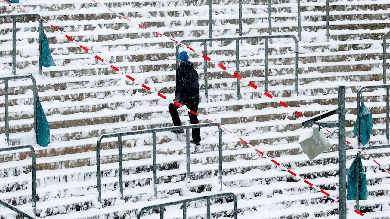 Two Bundesliga games called off amid heavy snow