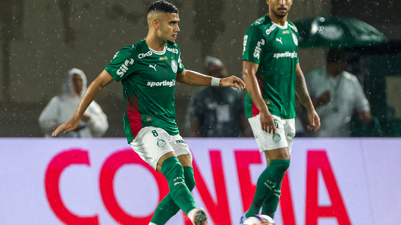 Andreas Pereira sofre lesão na clavícula e vira dúvida no Palmeiras