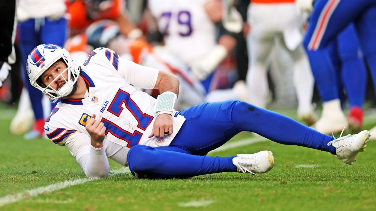 Bills QB Allen may need offseason foot surgery