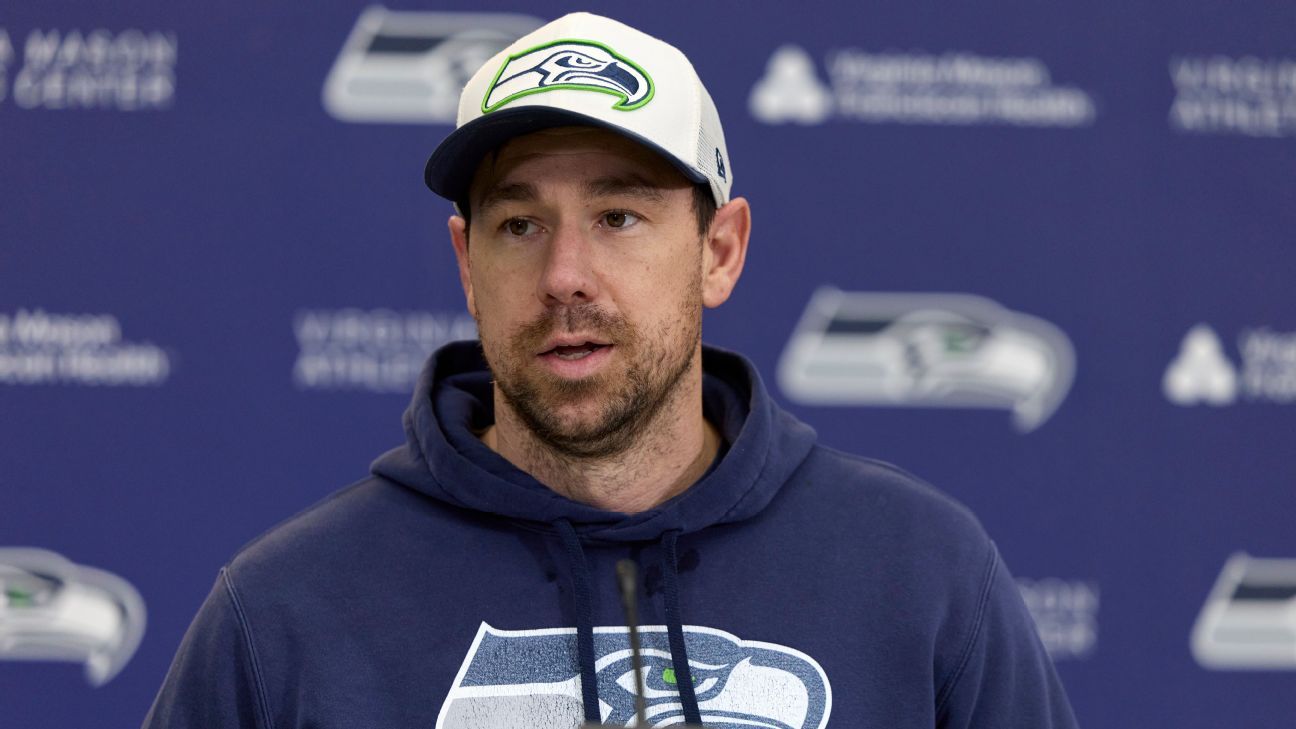 Sources: Kubiak to try to reach deal with Raiders