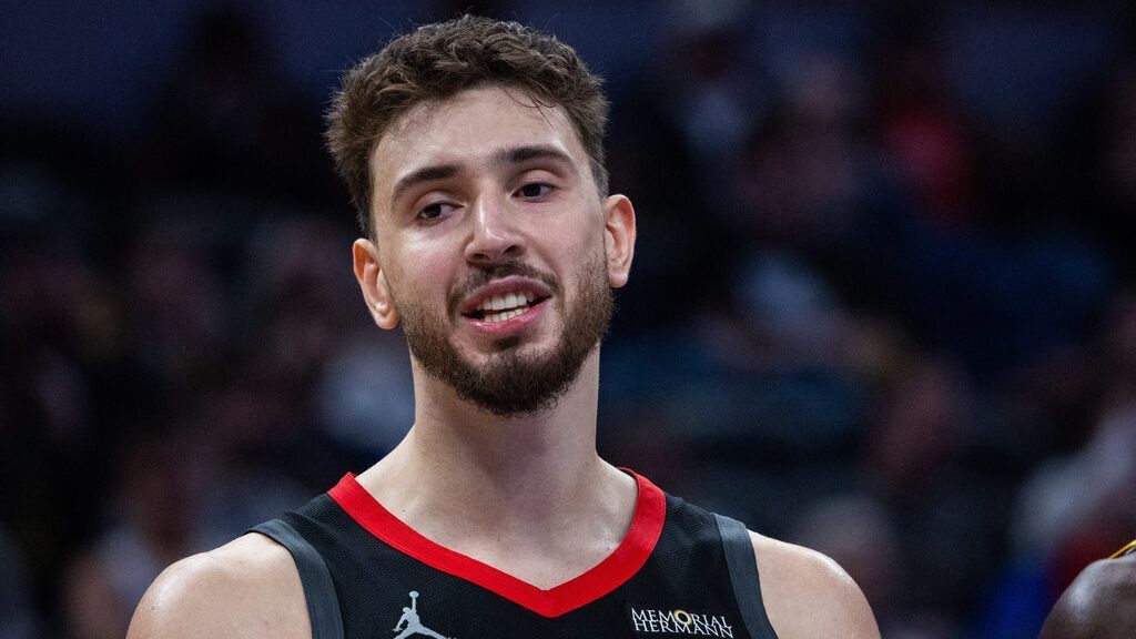 Sengun sorry for sexist remark at female official