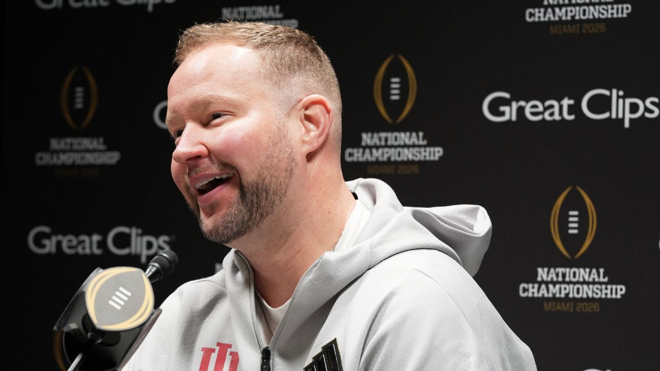 Indiana DC Haines wins Broyles as top assistant