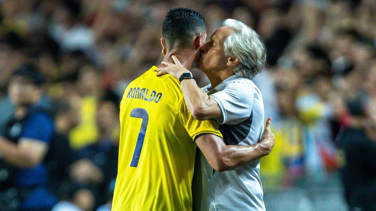 Ronaldo's coach: Al Nassr lack 'economic power'